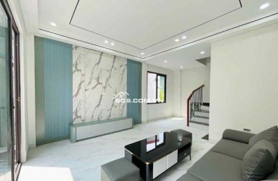 LÔ GÓC -SÂN VƯỜN- NẮNG CHIẾU LUNG LINH-FULL NỘI THẤT